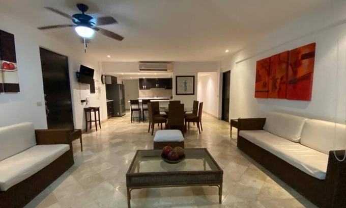 Club Deportivo Appartement | Lujoso Departamento Acapulco Sanitized Costa Azul
