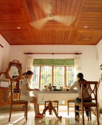 Hettimulla Lit Et Petit-Déjeuner | Lumbini Villa