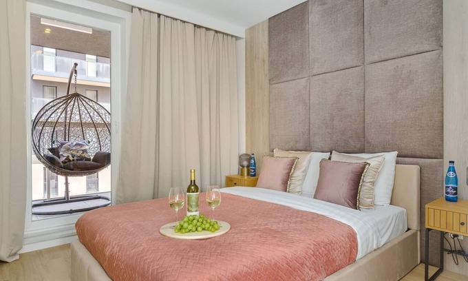 Baluty Appartement | Lumina deluxe apart with balcony
