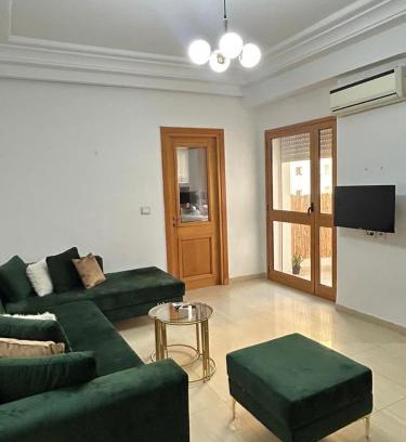 Ain Zaghouen Nord Appartement | Lumineux Calme avec Parking Privé Proche La Marsa