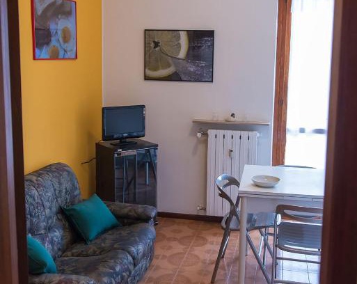 Alessandria Appartement | Luminoso bilocale