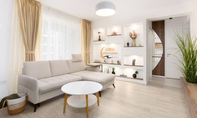 Tractorul Appartement | Luna Apartament