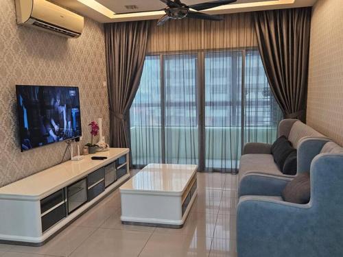 Seksyen 15 Appartement | Luna Suites Mutiara Anggerik