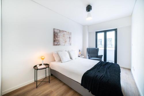 Santo Amaro Appartement | Lusíadas 53 2ºD - Beautiful two-bedroom apartment