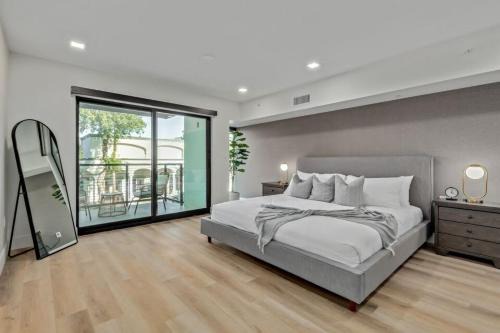 South Scottsdale Maison | LUX at Craftsman - Heart of Old Town Studio 2