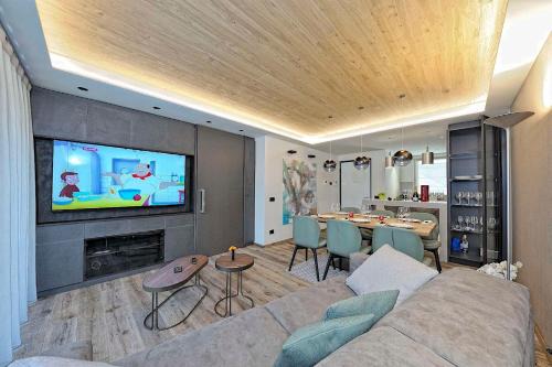 Pinzolo Appartement | Lux Domotic Apt-Chalet Dolomites