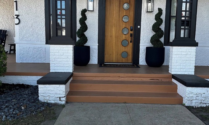 Columbus Maison | Lux House property located in the heart of the historic district of Columbus, MS
