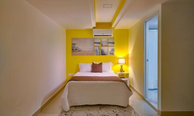 Ciudad Universitaria Appartement | Lux on Sky: Jacuzzi with a 180-degree view of the sea