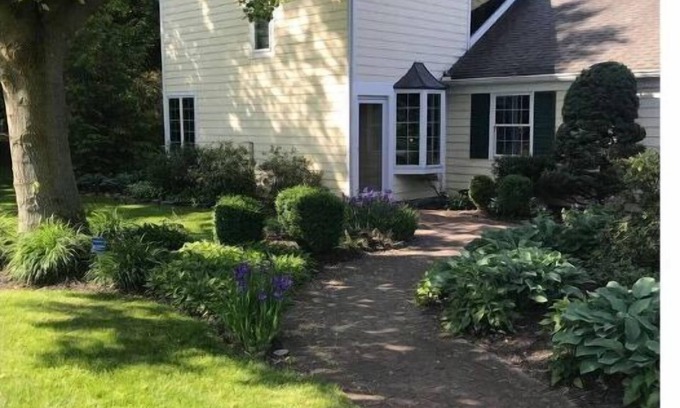 Pittsford Maison | Lux Pittsford Gem Spacious Beautiful interior