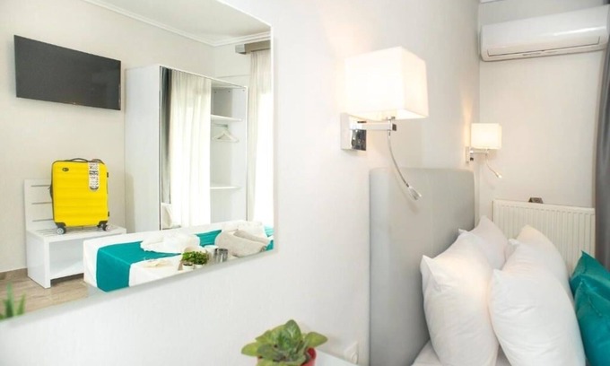 Perea Appartement | Lux VIP Apartments : Standard Studio with Back View