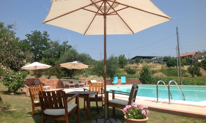 Montebello di Bertona Maison | Appartement de luxe avec piscine dans le parc national du Gran Sasso