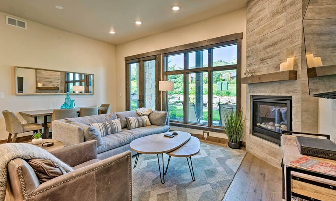 Park City Copropriété | NOUVEAU! Condo Luxe Park City, à pied de l'ascenseur Cabriolet!