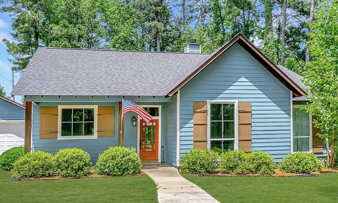 Ruston Maison | Luxe, Comfortable, Clean & NEW