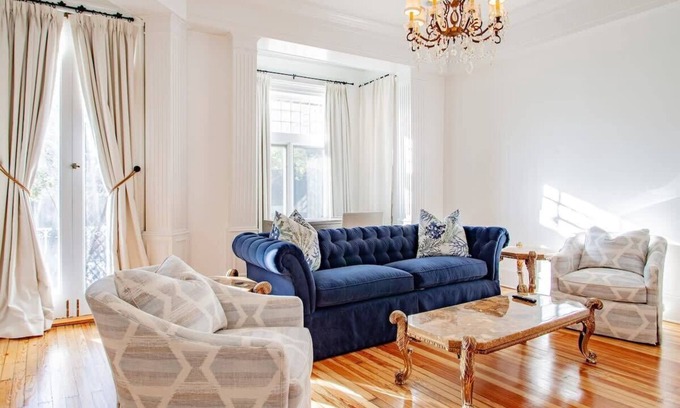 Kalorama Heights Maison | LUXE Kalorama 5-BR Townhome Close to Dupont Circle