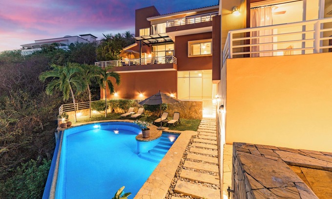 Santa Maria Huatulco Villa | Luxury Oceanfront Estate | 4 suites avec vue sur l'océan | Piscine privée