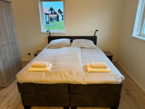 Scherpenisse Maison | Luxe Stay with Sauna & Garden