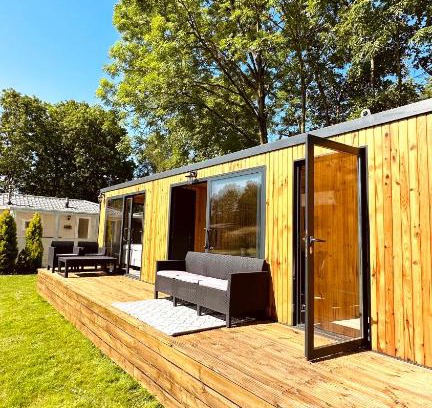 Matsloot Maison | Luxe Tiny House bij het Leekstermeer