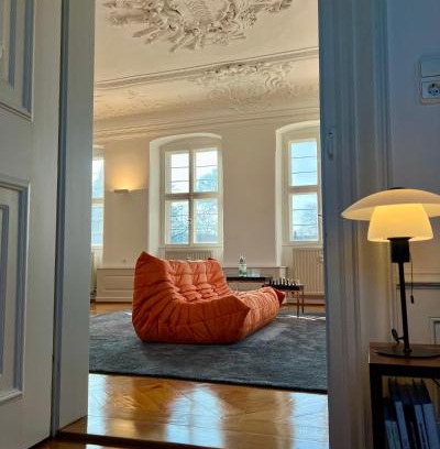 Zeitlofs Appartement | Luxuriöse Design Wohnung im Barockschloss 110 m2