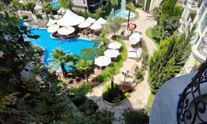 Chaika Appartement | Luxuriöse Ferienwohnung im Harmony Suites Monte Carlo am Sonnenstrand