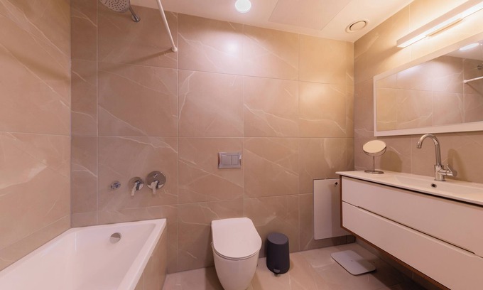 Sarona Appartement | Luxurious 2-bedroom apartment in Tel Aviv-Yafo with WiFi, AC