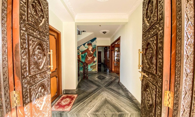 Boudhha Villa | Luxueuse villa de 3 étages près de Boudha Stupa!