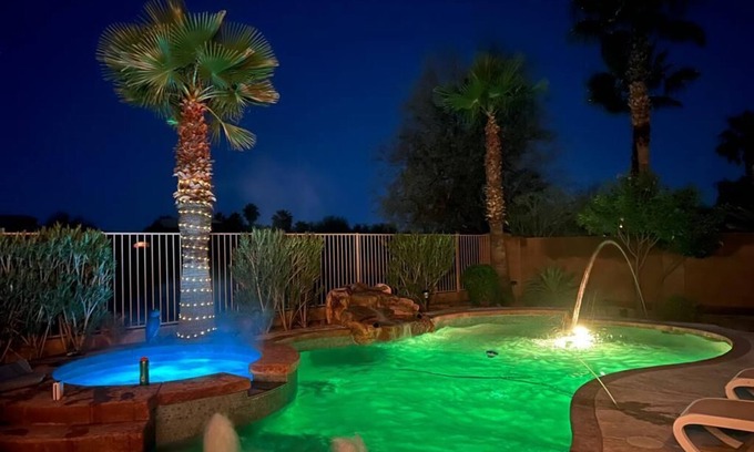 Maricopa Maison | Maison luxueuse de 3000 pieds carrés 4 Bdr avec piscine chauffée et spa sans frais supplémentaires