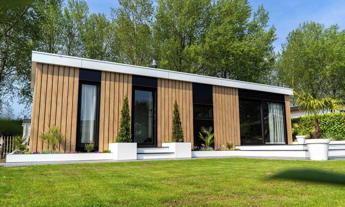 Sint Kruis Chalet De Ski | Luxurious 5-person chalet in Zeeuws-Vlaanderen - Large garden - Air conditioning