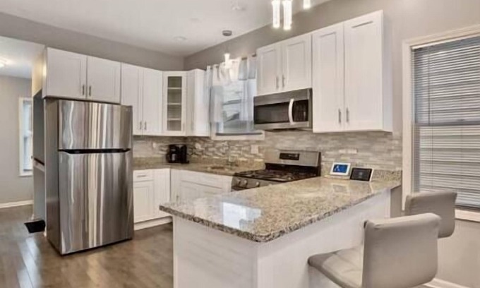 Avalon Park Maison | Luxurious Avalon Manor