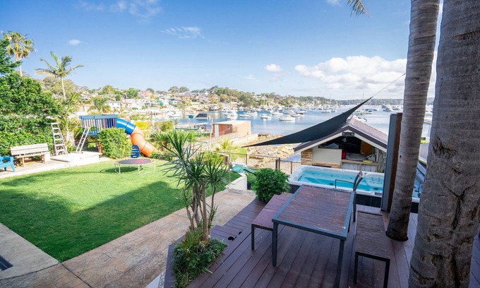Burraneer Appartement | LUXURIOUS BEACH FRONT APARTMENT
