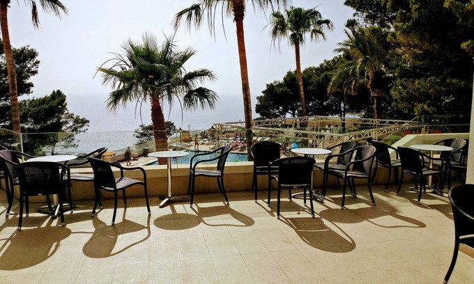 Tolleric Maison | Luxurious bungalow with beautiful sea view
