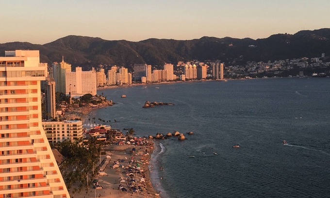 Costera Acapulco Copropriété | Condo de luxe dans High Rise étapes complexes à la plage