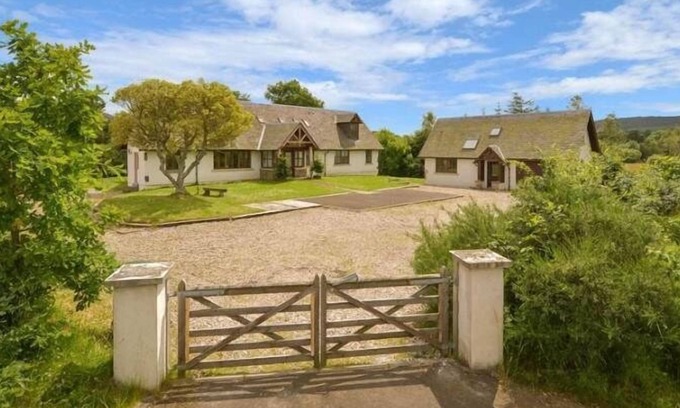 Blairgowrie Maison | luxueuse maison de campagne 11 personnes Highlands sur la rivière Blackwater, sauna