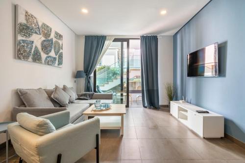 Ain Diab Appartement | Luxurious flat Anfaplace, beach access