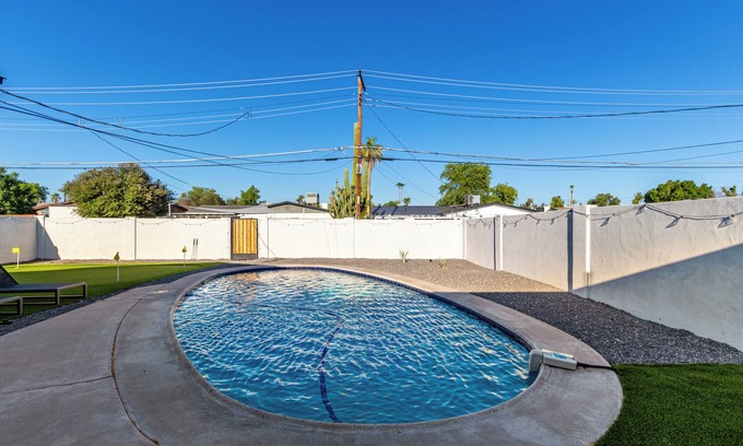 Tempe Maison | Luxurious Home away from home