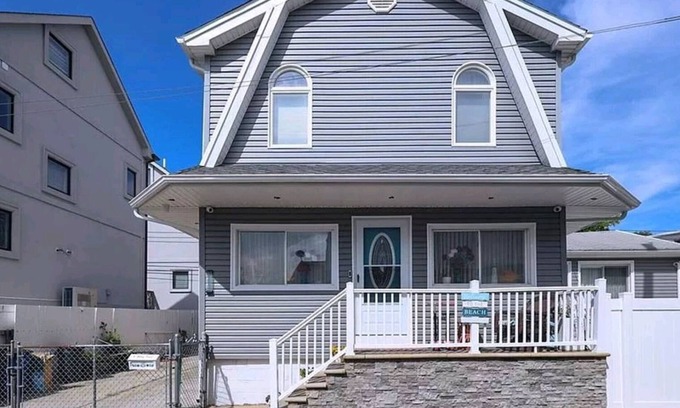 Brooklyn Maison | Luxurious House For Your Stay