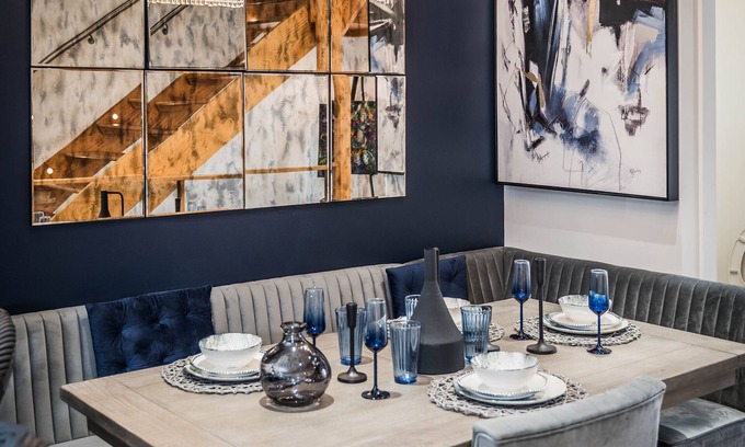 Pittsburgh Maison | Luxurious Loft-Style Townhome with Breathtaking Northside Views