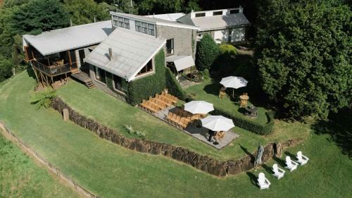 Booroobin Maison | Luxurious Mountain Retreat near Maleny