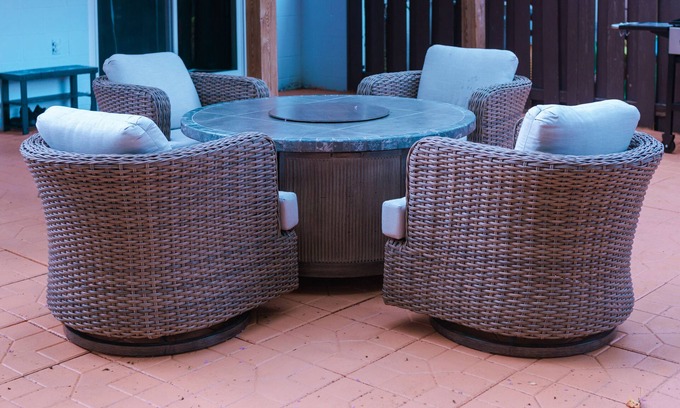 Lake Ridge Appartement | Luxurious Open Concept Space With Amazing Patio