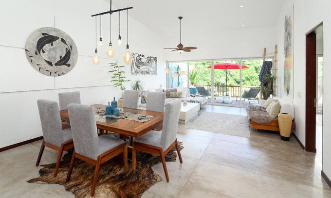 San Francisco Copropriété | Luxurious Penthouse Suite in Hacienda San Pancho! Starlink High-Speed Internet!