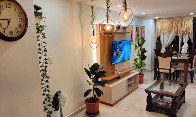 Belen Appartement | Luxurious Retreat Medellín: 3-Bed Apartment, Blend of Classic and Modern Style