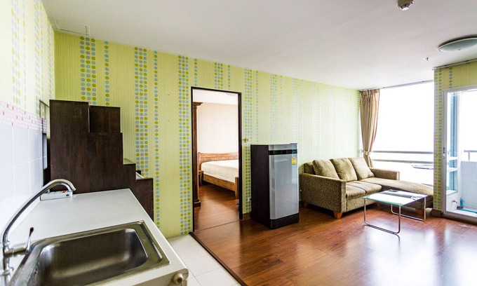 Chom Phon Copropriété | Cette chambre de luxe à louer à La Zest Condominium Ladprao