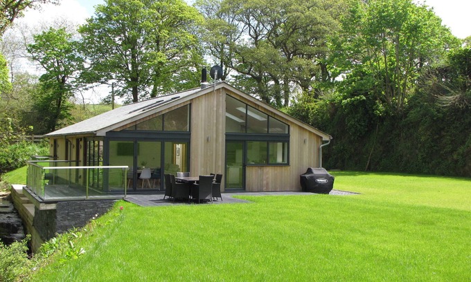 Probus Maison | HABITATION DE LUXE NOUVELLEMENT CONVERTIE DANS UN ENVIRONNEMENT RURAL CALME