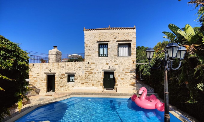 Pyrgos Psilonerou Villa | ★ Luxurious stone villa, totally private pool, peaceful, near sea, WiFi, parking