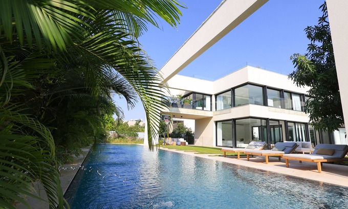 Herzliya Pituach Villa | LUXURIOUS VILLA 5 MIN FROM THE BEACH