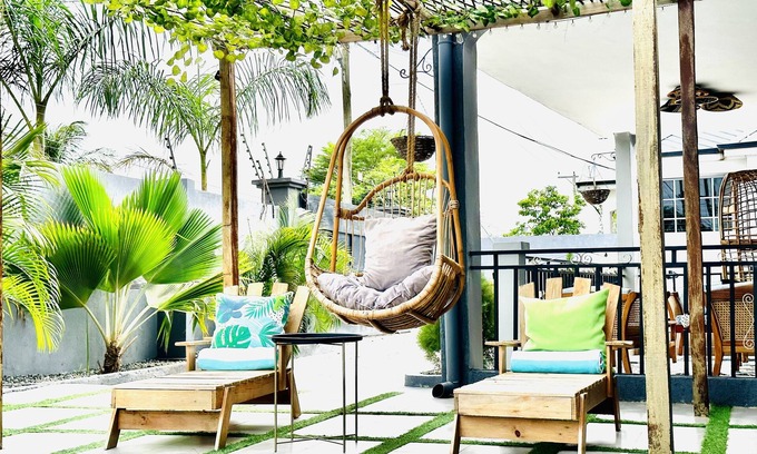 Adenta Maison | Luxurious Villa With Private Pool, Hot Tub and Bar