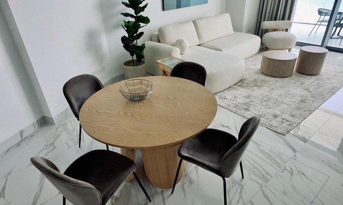 Neapolis Appartement | Luxury 1 Bed in Trilogy, Limassol Seafront