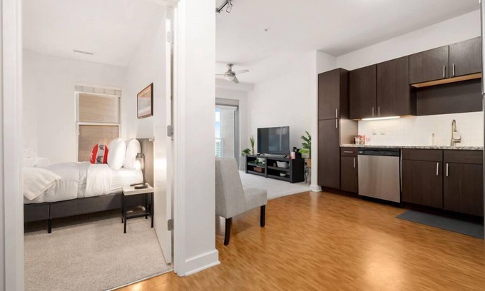 Grandview Heights Appartement | Luxury 1 Bedroom in Grandview