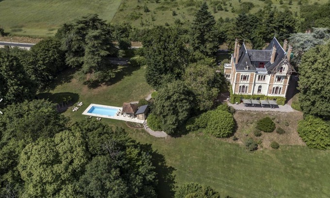 La Roche-Posay Maison | Luxury 19th-century French château in the Loire Valley