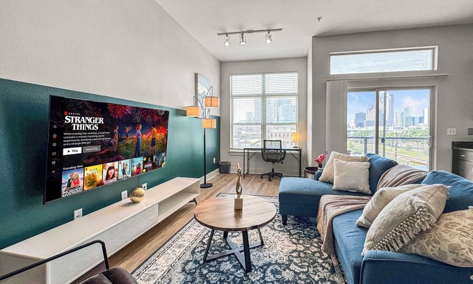 Deep Ellum Appartement | Luxury 1BD | Deep Ellum | Free Parking | Pool+Gym