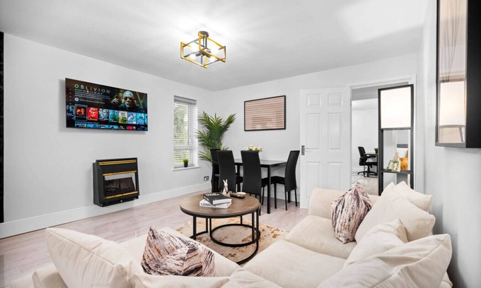 Birmingham Maison | Luxury 2 Bedroom House - Parking - Netflix - Selly Park